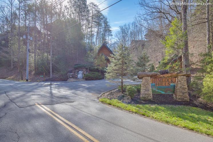 Pine Tree Lodge Gatlinburg Dış mekan fotoğraf